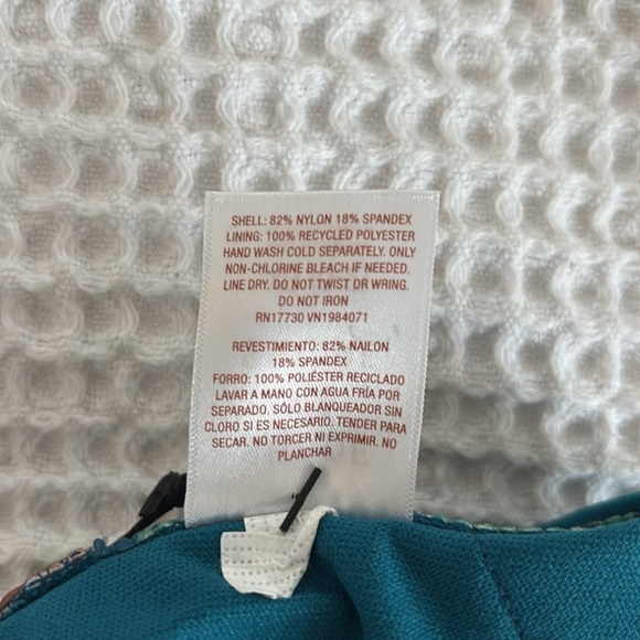 New Shade & Shore Plunge One Piece High Leg Swimsuit Floral Tropical Print - Picture 14 of 14